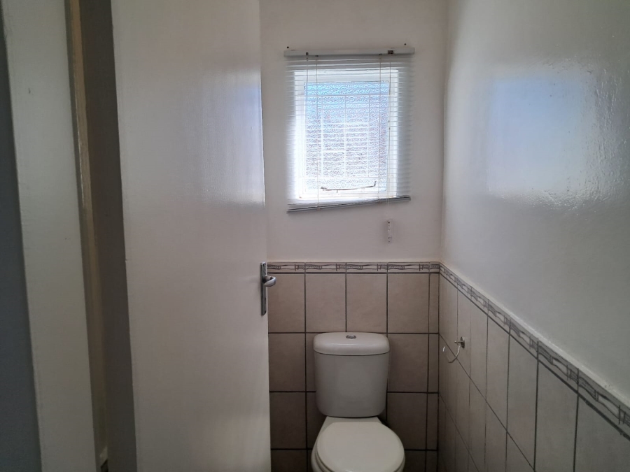 3 Bedroom Property for Sale in Odendaalsrus Free State